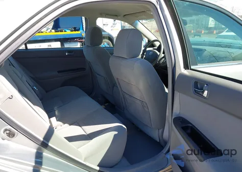 2005 Toyota Camry Le from USA, damaged, VIN 4T1BE32K95U536077